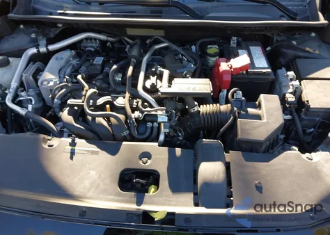 2021 Nissan Sentra Sv Xtronic Cvt z USA, uszkodzony, nr VIN 3N1AB8CV1MY237146